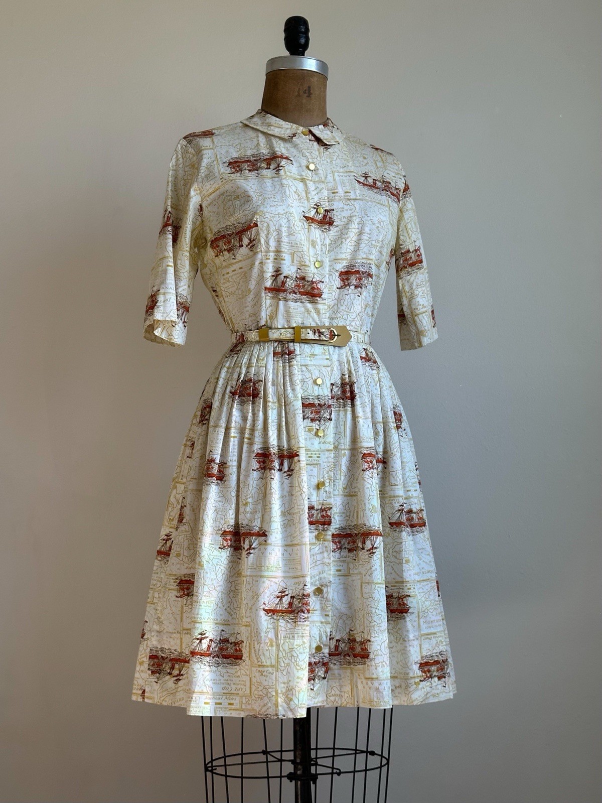 1950s 60s Vintage Map Martha’s Vineyard Nautical Novelty Print Shirtwaist Dress