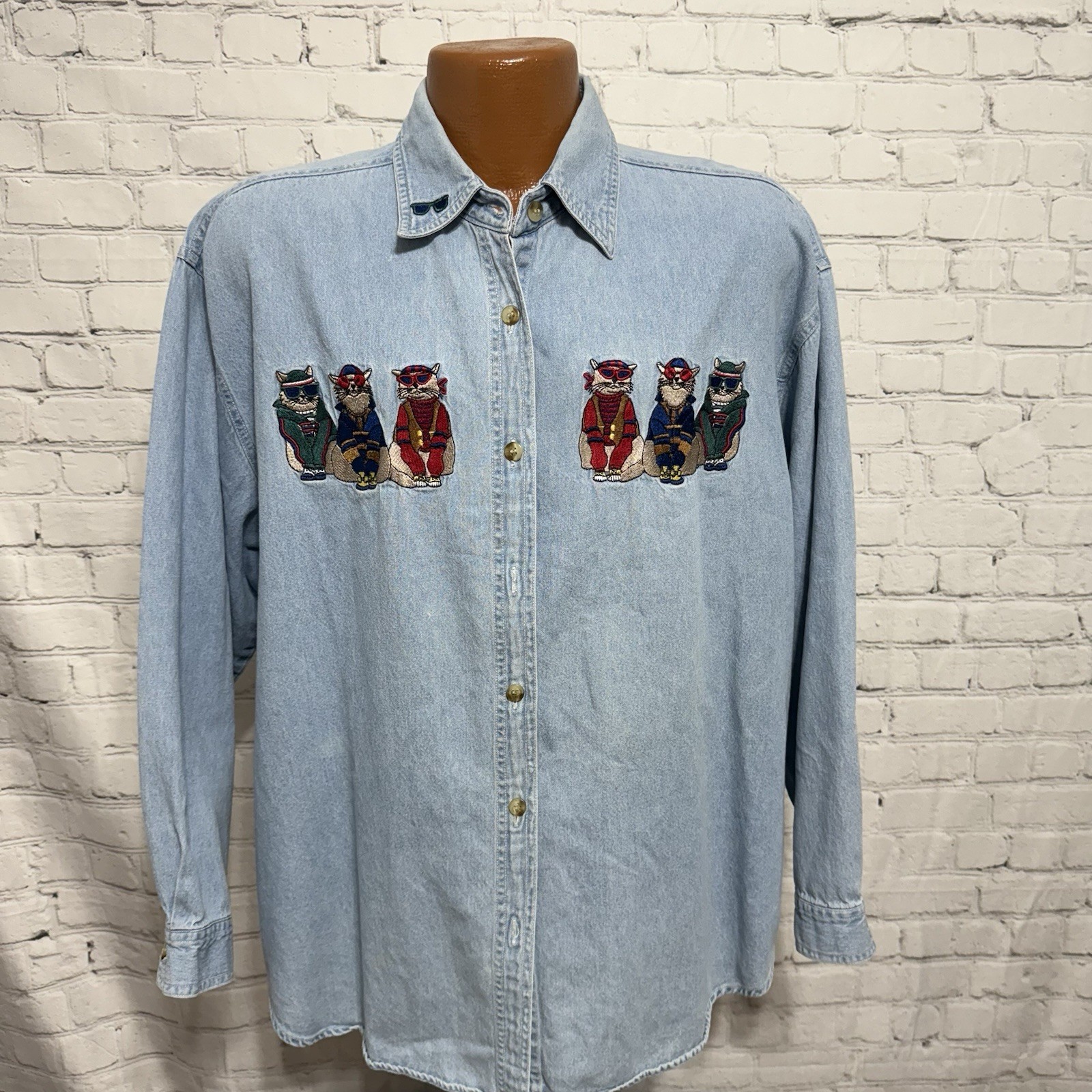 Vintage 90s Hip Hop Cats Embroidered Denim Shirt Size 20