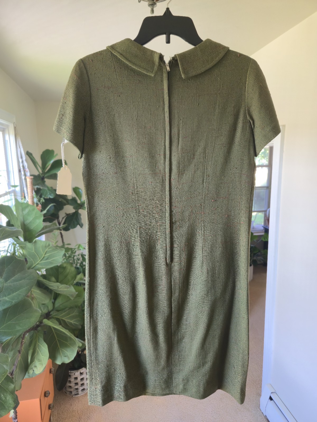 Vintage Olive Dress 1968 ✨️GORGEOUS✨️