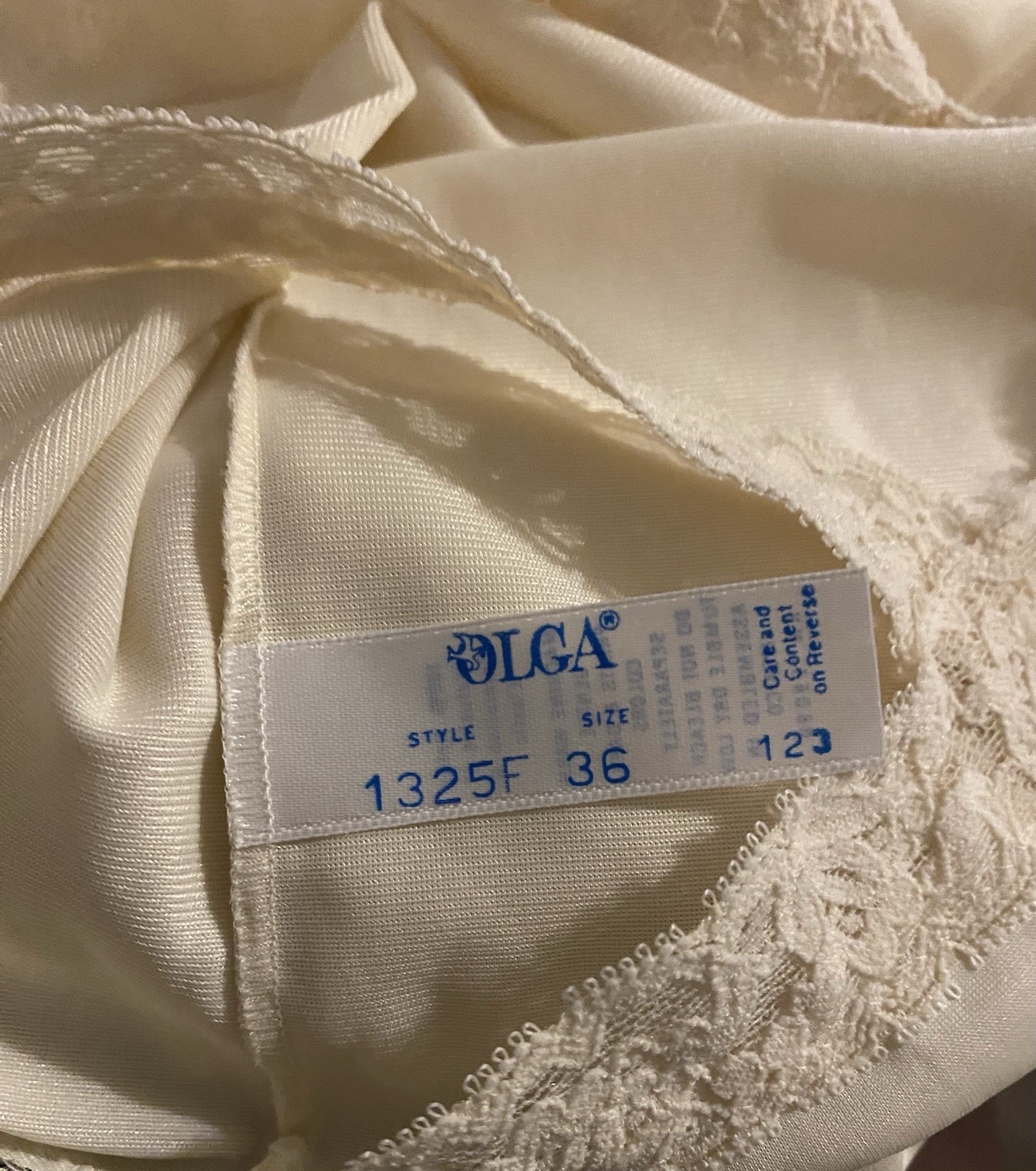 Vintage Olga Full Slip Dress Chemise Size 36 lingerie PRISTINE CRISP TAG IVORY