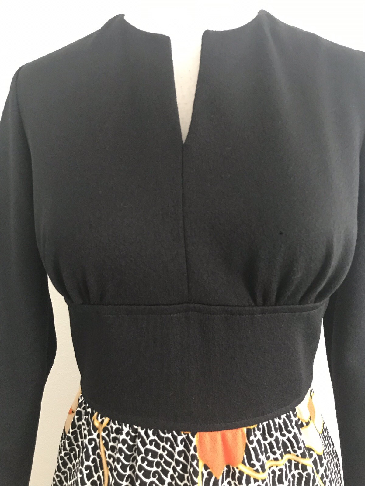 Vintage It’s Better Size XS/S Black Floral Acrylic Double Knit Maxi Dress