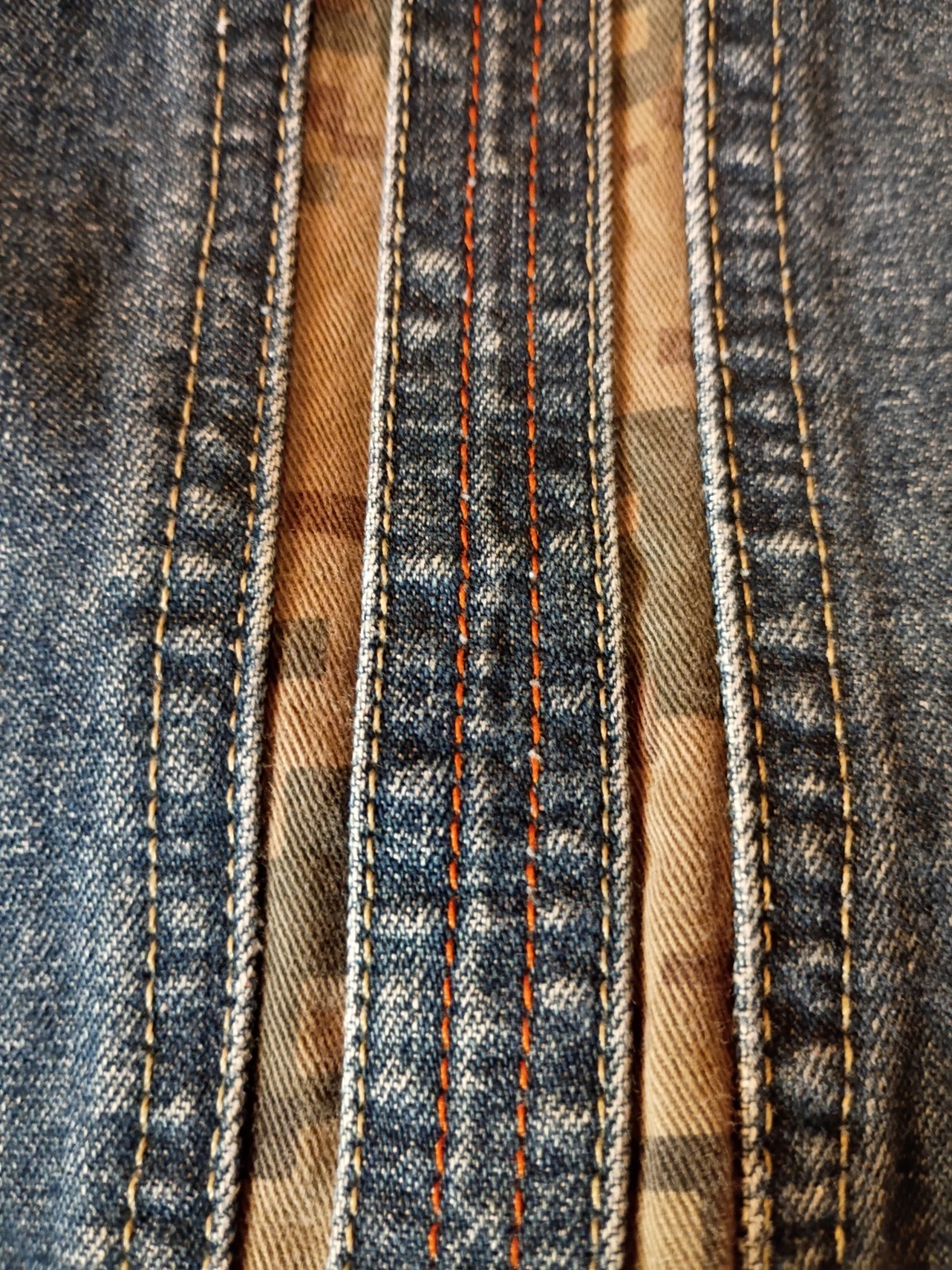 Vtg WRG JEANS CO. ATG Streetware SHORTS 16 Reg. 28″ Waist Unisex Y2K Denim/Camo