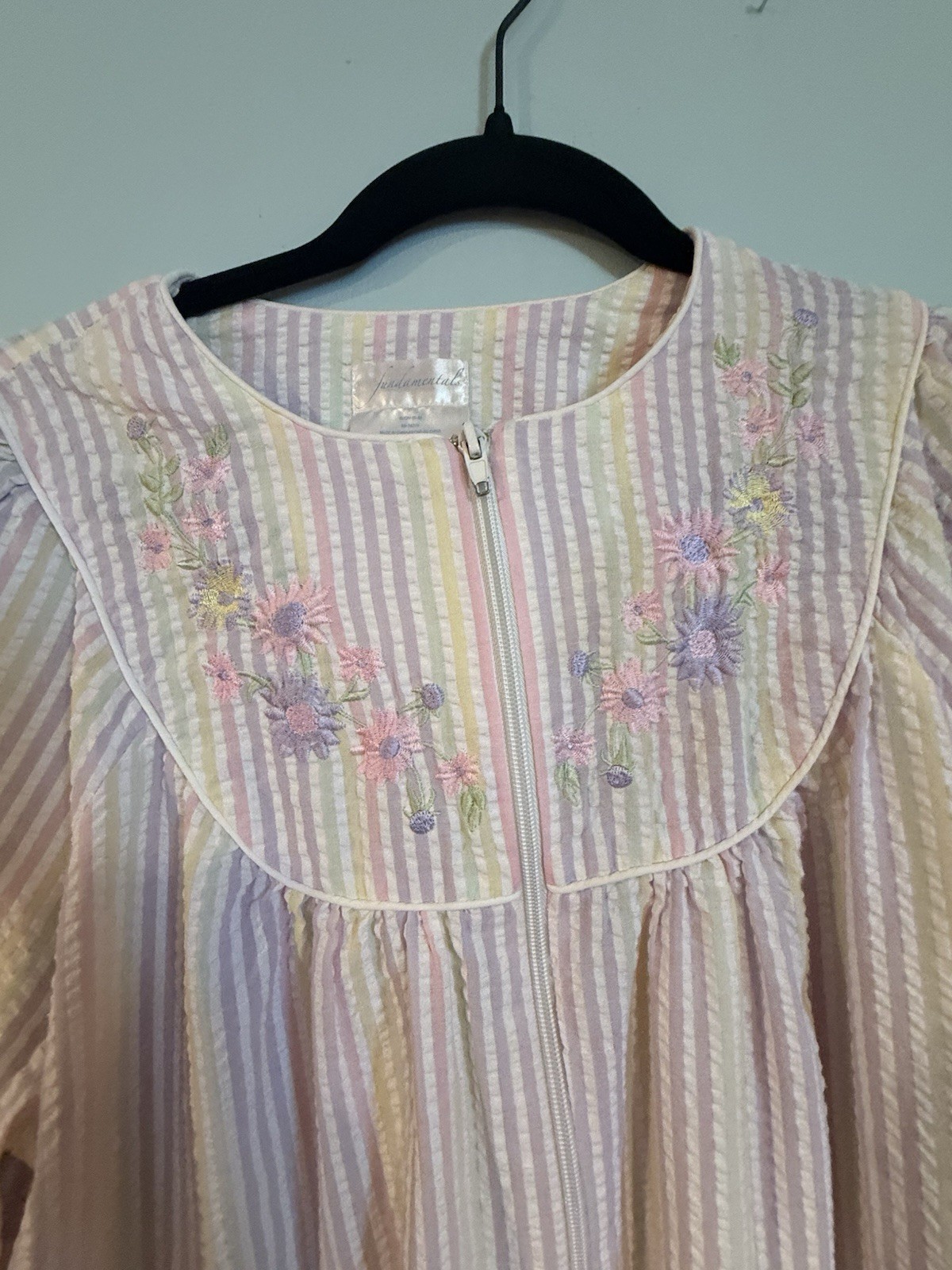 Vintage Cottage Core Fundamentals Nightgown Robe Size S Floral Embroidery Zip Up