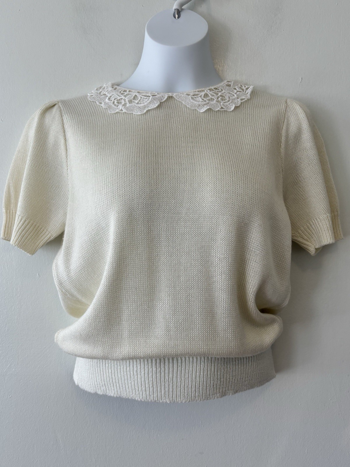 Vintage Herald House Sweater Women Small Ivory Cream Lace Peter Pan Collar USA