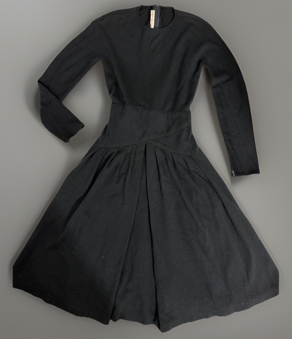 Vintage Geoffrey Beene Navy Wool Jersey Knit Dress