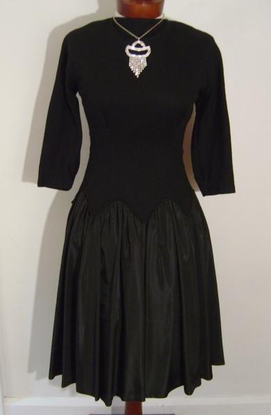 VINTAGE 50s LITTLE BLACK WOOL TAFFETA COCKTAIL PARTY FORMAL EVENING DINNER DRESS