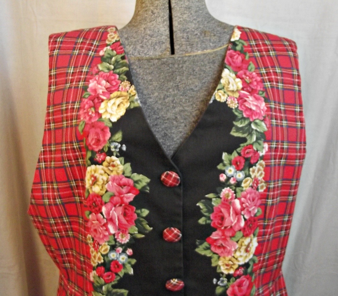 COTTAGECORE Hand Made Womens Jumper Pinafore Dress Red Tartan Plaid Roses XL