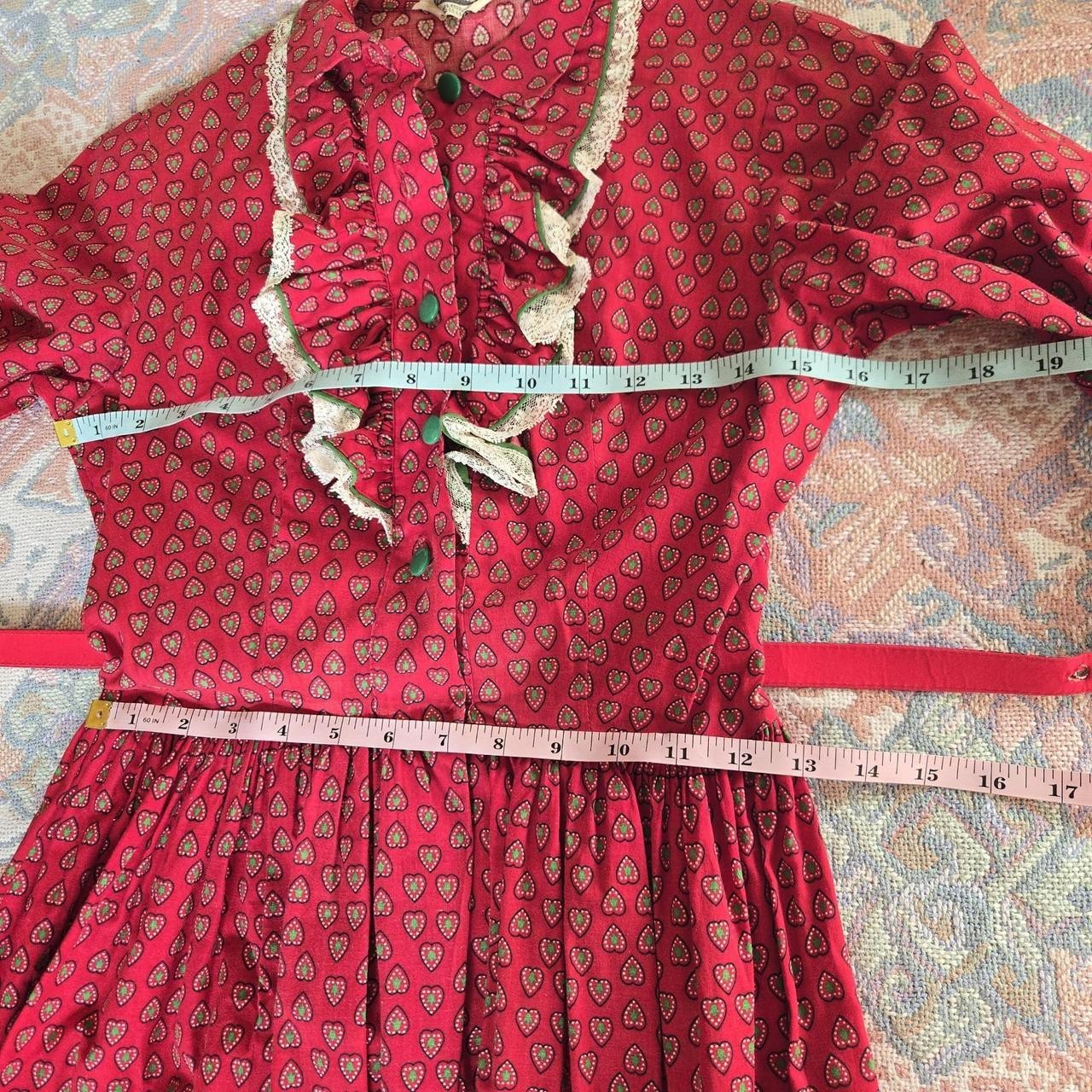 Sears Kerrybrooke 1950s strawberry dress, fit and flare, ruffled collar,…
