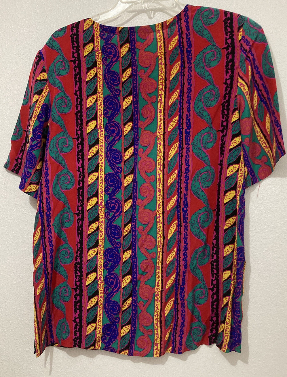 VTG Ann May Women Top Size Small Colorful Blouse Geometric Pattern Silk RARE