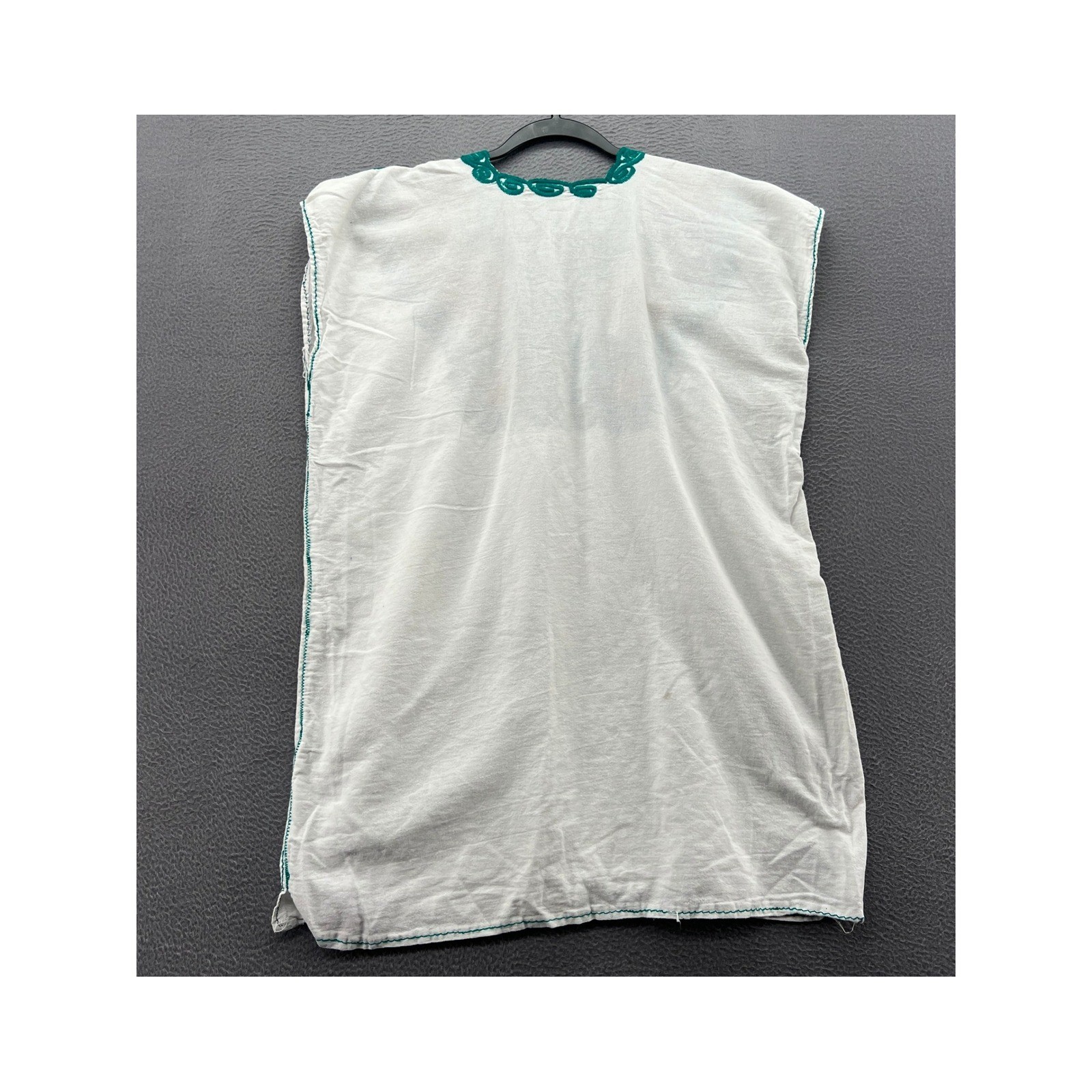 Vintage Mexican Floral Embroidered Blouse M White Sleeveless Boho Peasant Top