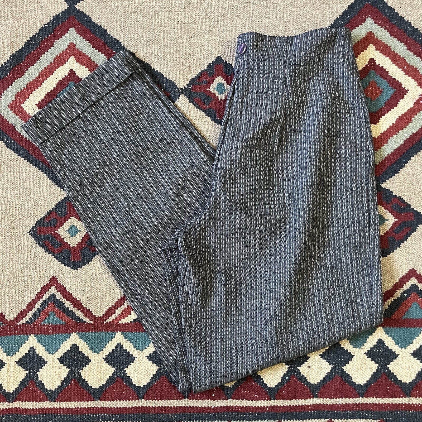 Vintage 80s Wrapper Pants Women’s 7/8 Gray Striped USA Made Trousers