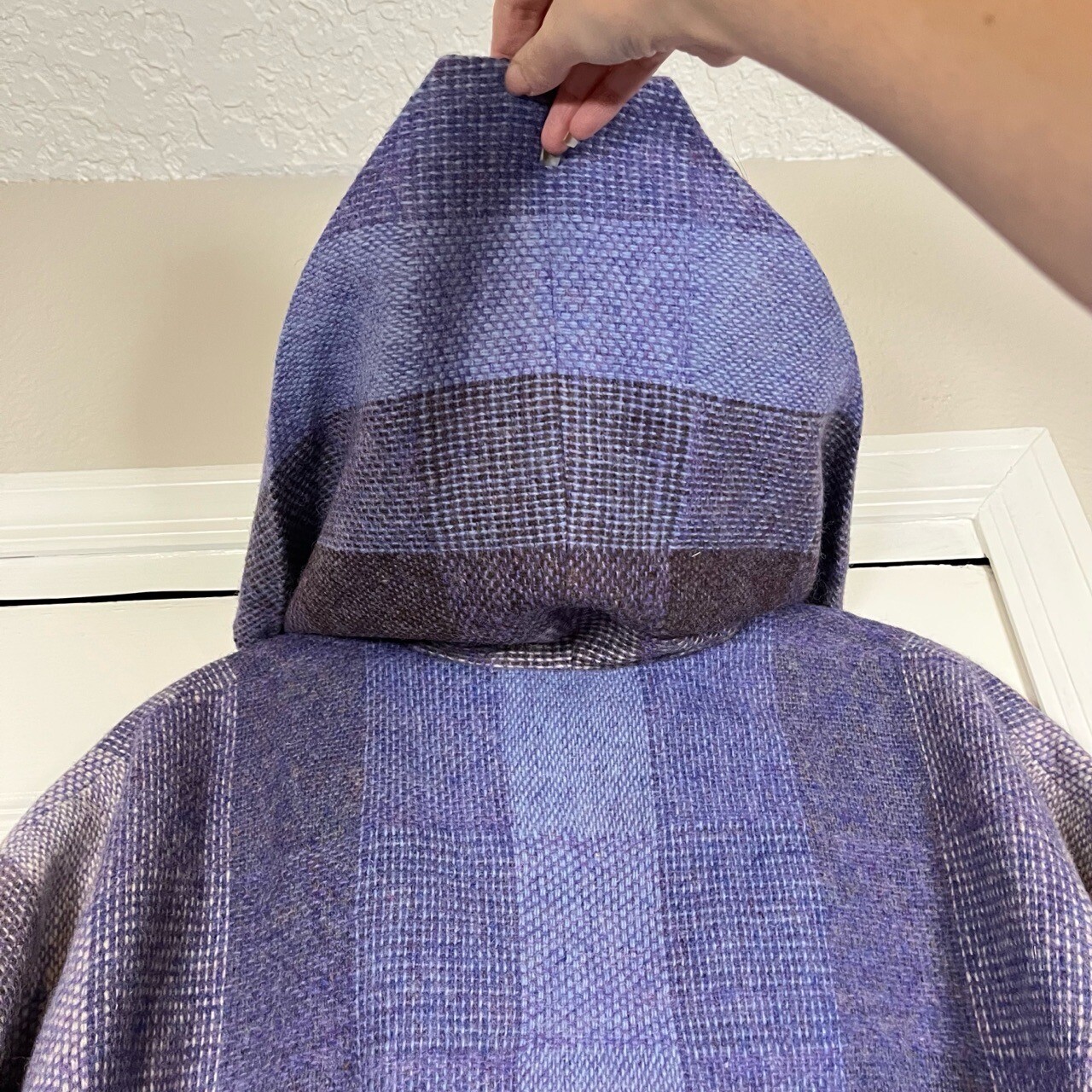 Vintage Avoca Collection Cape Coat Poncho Womens Plaid Celtic Ireland Tartan