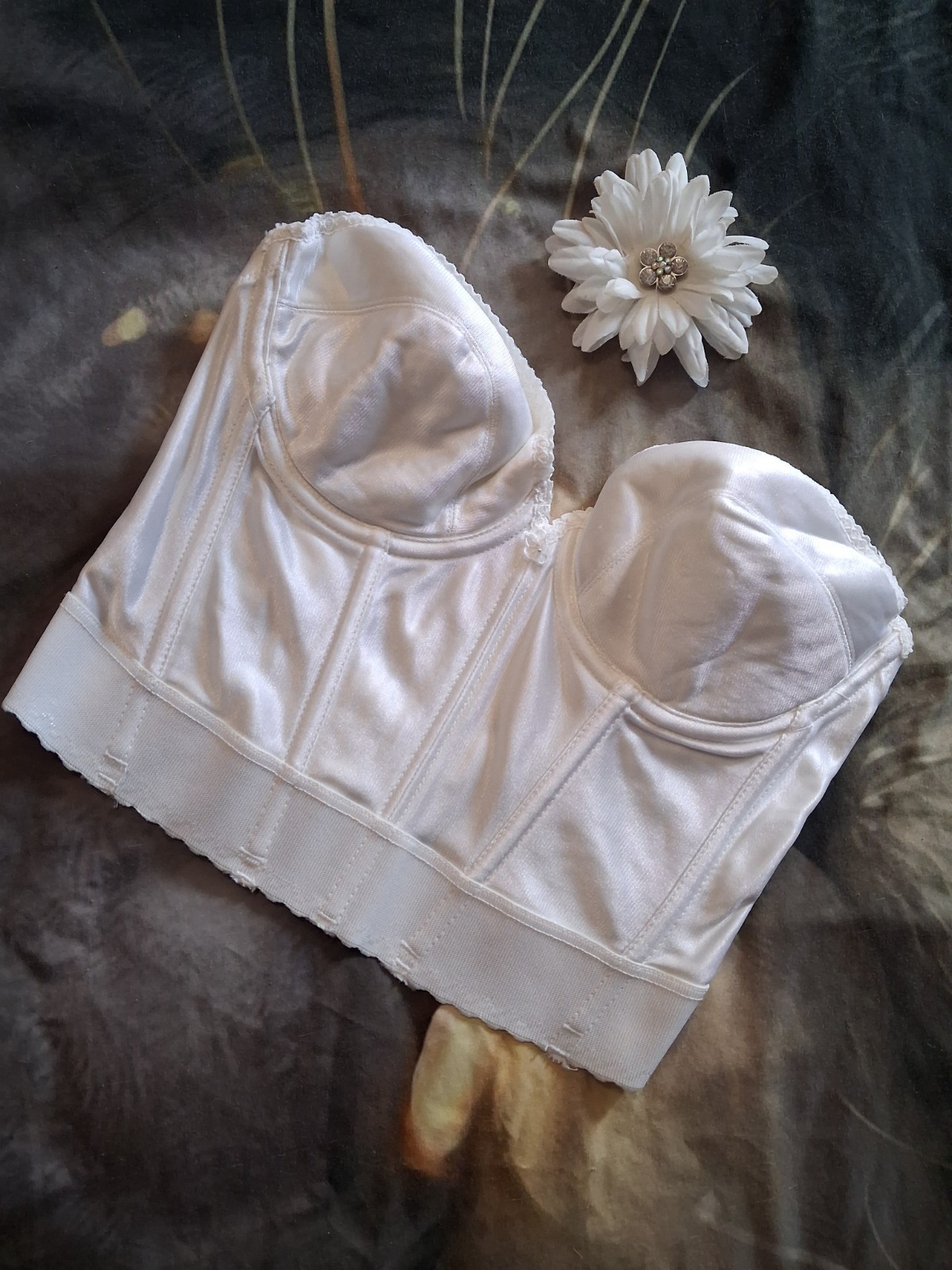Vintage Carnival Bra 36C White Longline Bustier Nylon Pinup Sissy Union Label