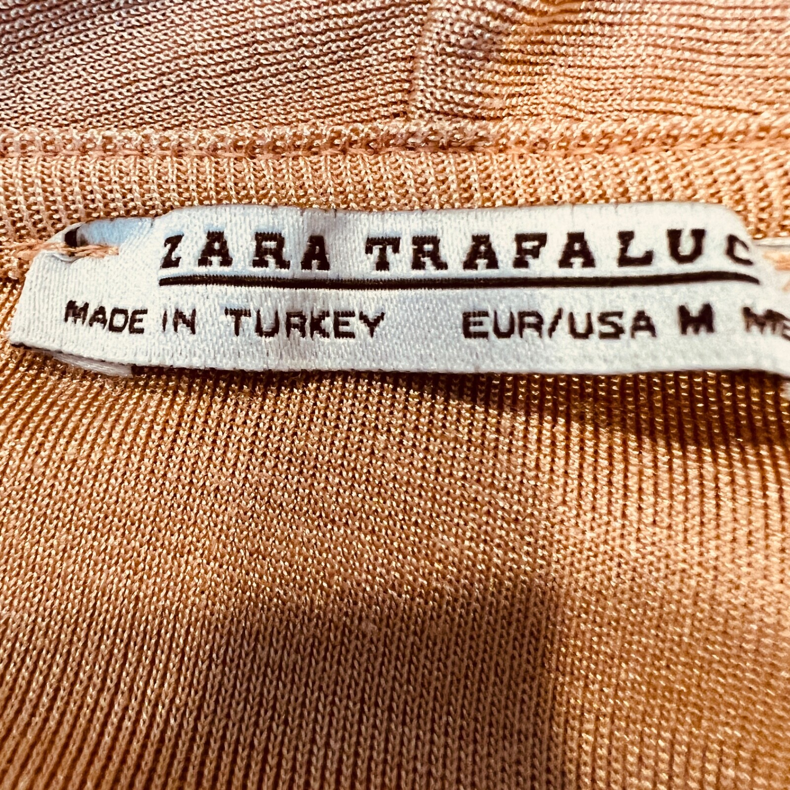 Zara Trafaluc women’s Robe. Sz M. Open front. Stretchy. Slinky. Acetate Span