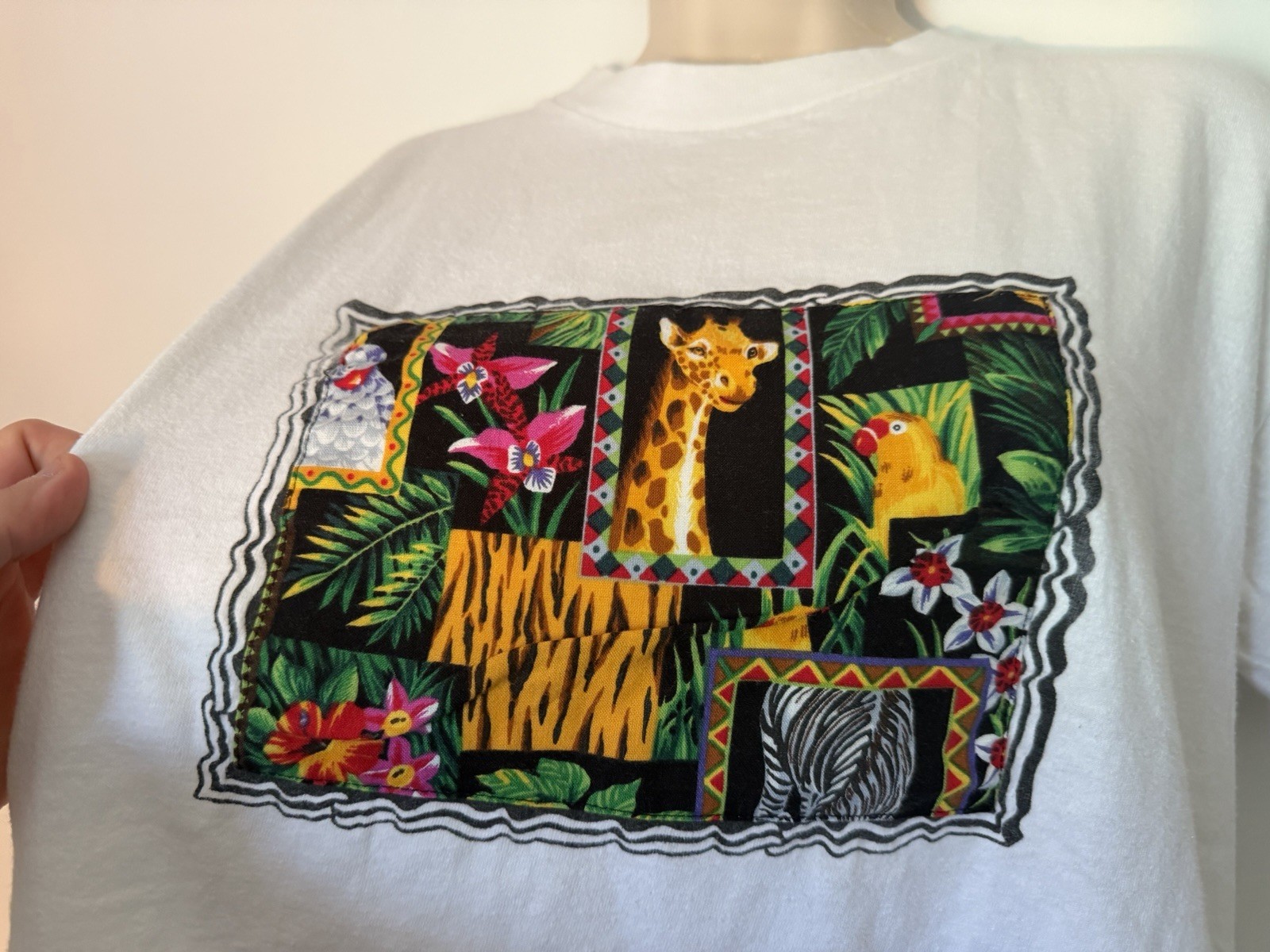 Vtg 90s Oneita Single Stitch Safari Animal Graphic T Shirt White Retro USA Tee
