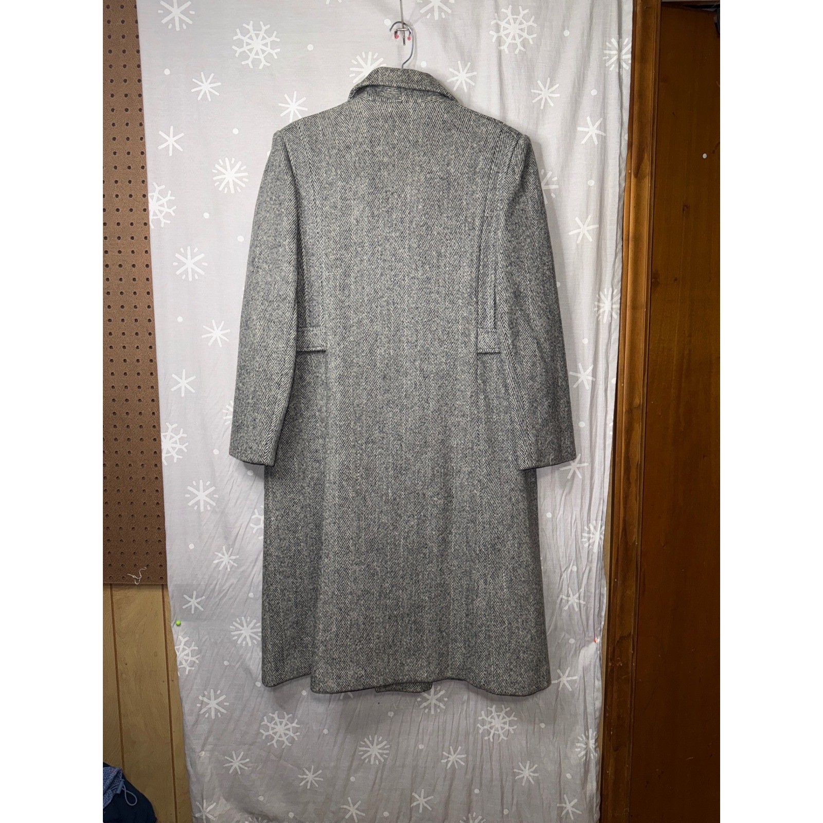 Noble Fashions Vintage Grey Herringbone Wool Blend Double Breasted Overcoat Coat