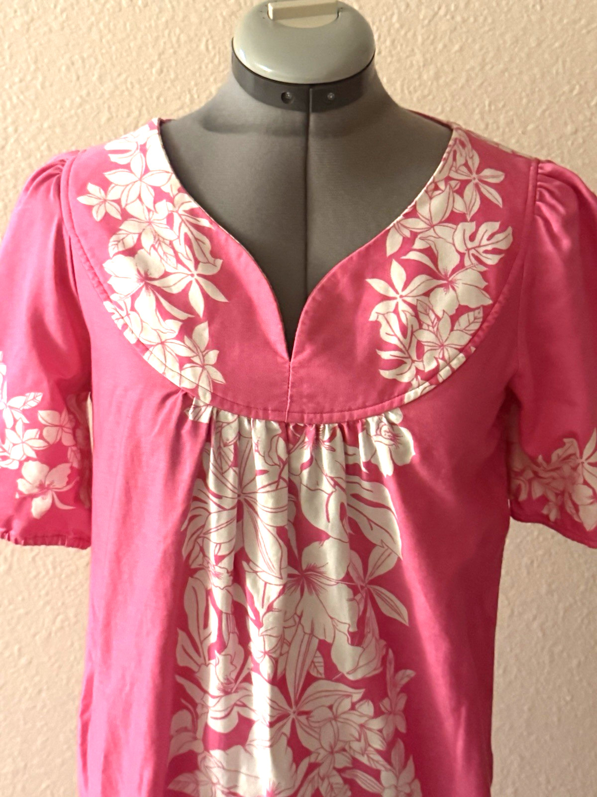 Vtg Royal Creations Hawaiian Dress Cotton 100% Tropical Pink Floral Ruffle M