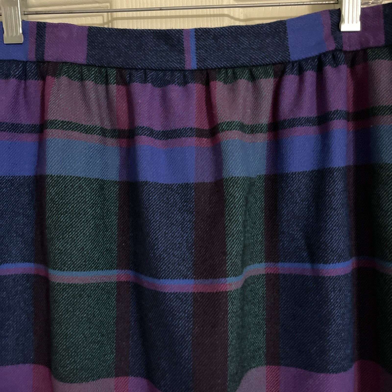 Vtg Gordon Of Philadelphia Skirt Purple Plaid Wool Poly Size 32 Elastic Waist