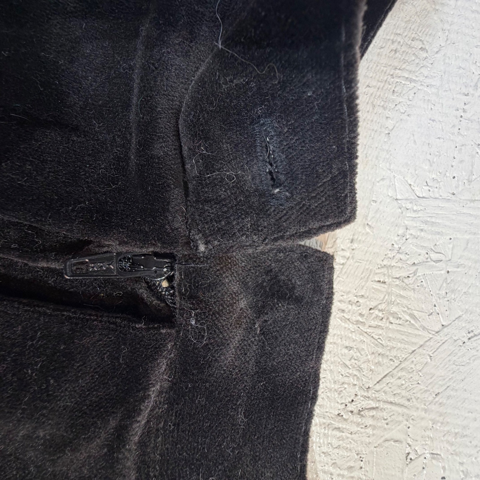 Jessica’s Gunnies Vintage Velvet Skirt 5 (22″) Black Pleated Midi USA READ
