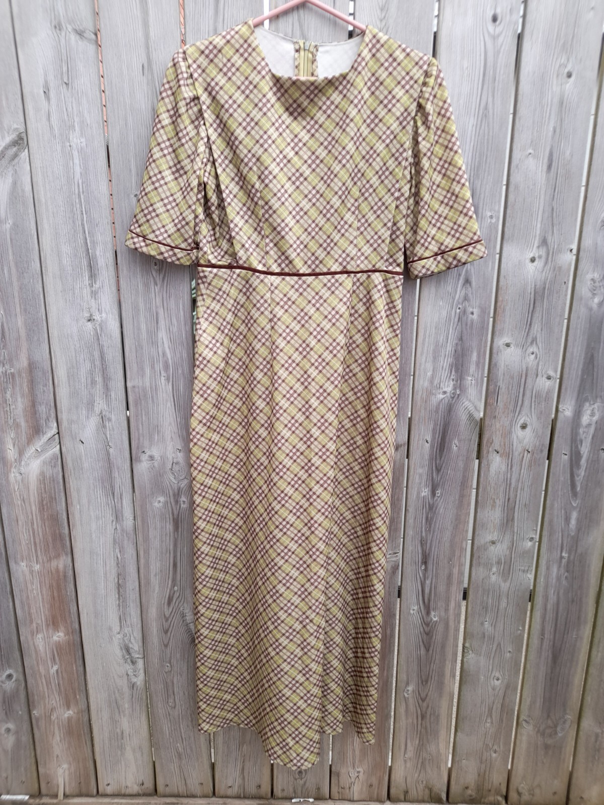 Amish Mennonite Cape Dress 36″ Bust 29.5″ Waist Retro 90s Green Brown Plaid