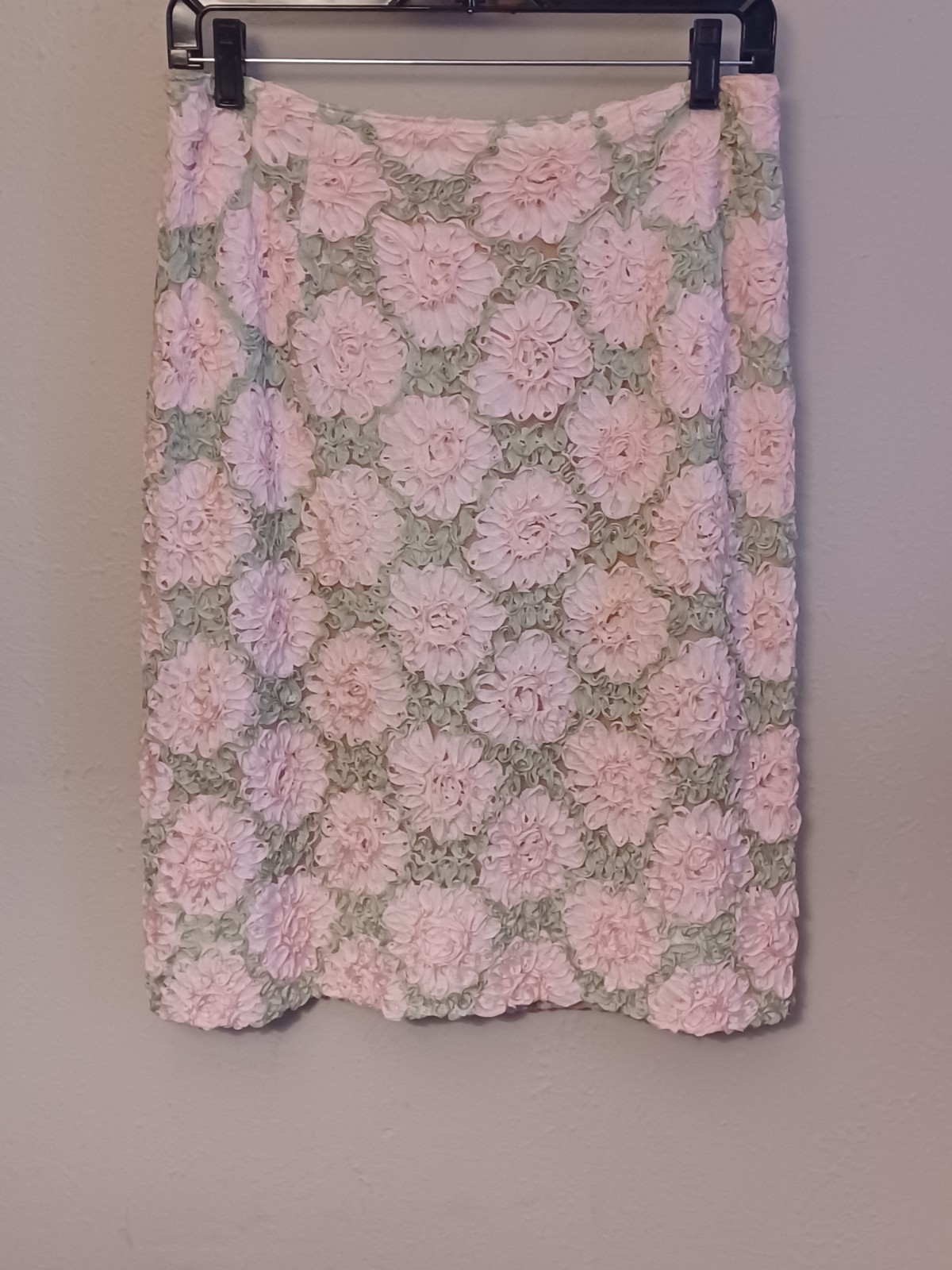 SALE! ​RARE Vintage 50s Frances Henaghan Matching Floral 3D Ribbon Skirt/Top Set