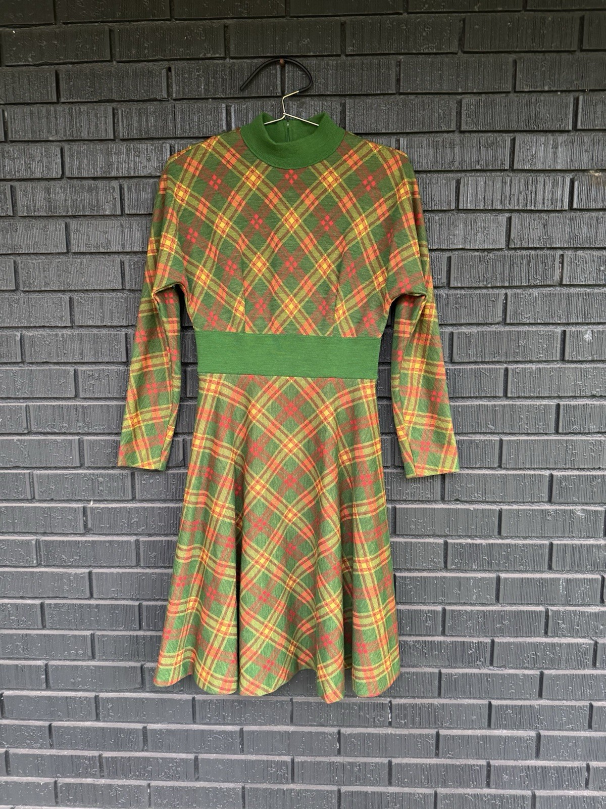 VTG LESLIE FAY ORIGINAL 1960s Shift Dress Size 6 Yellow Red Green Mod Fit Flare