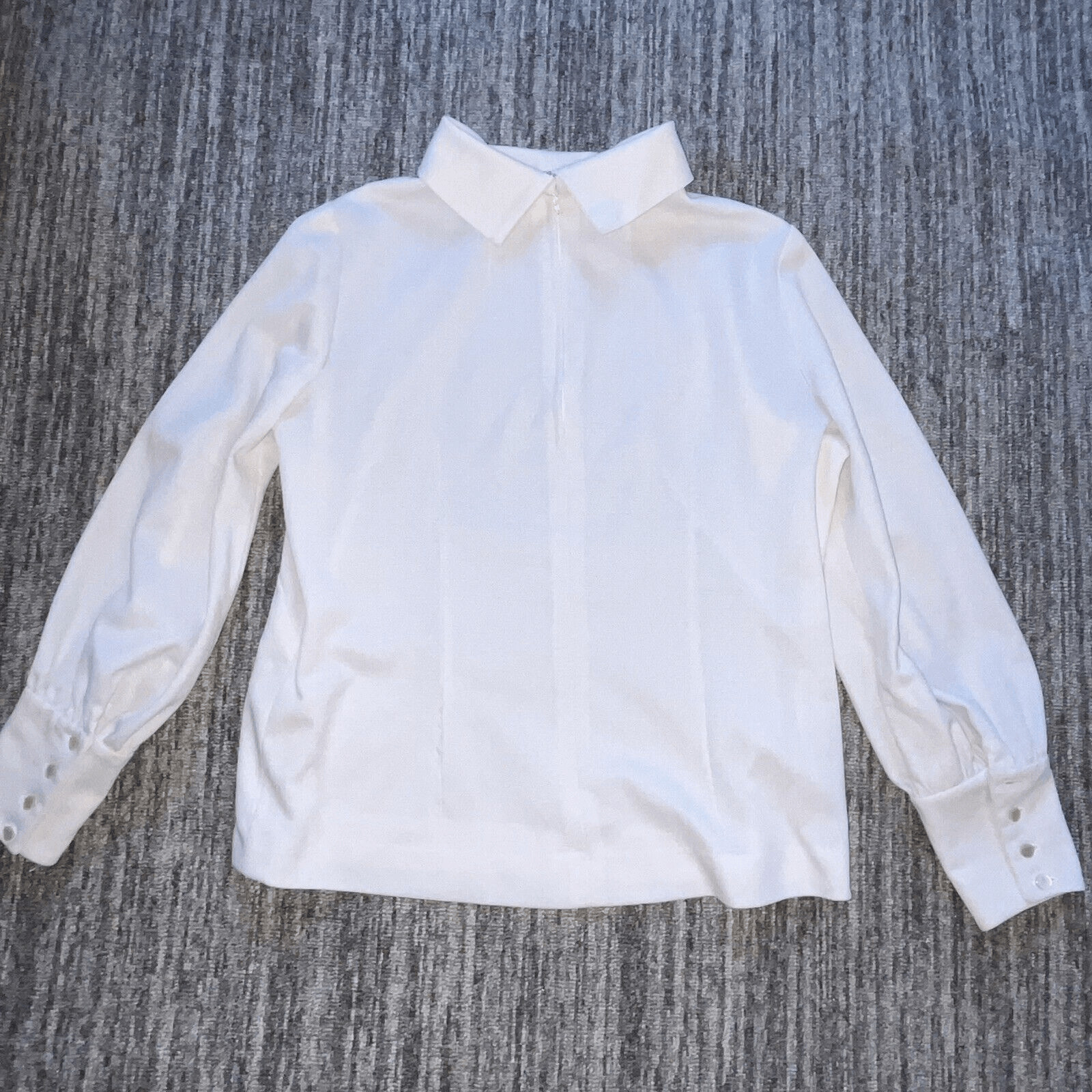 VTG Women’s Size 14 White Shirt Mod 1960s Office Crepe Long Cuffs Costume Flaws