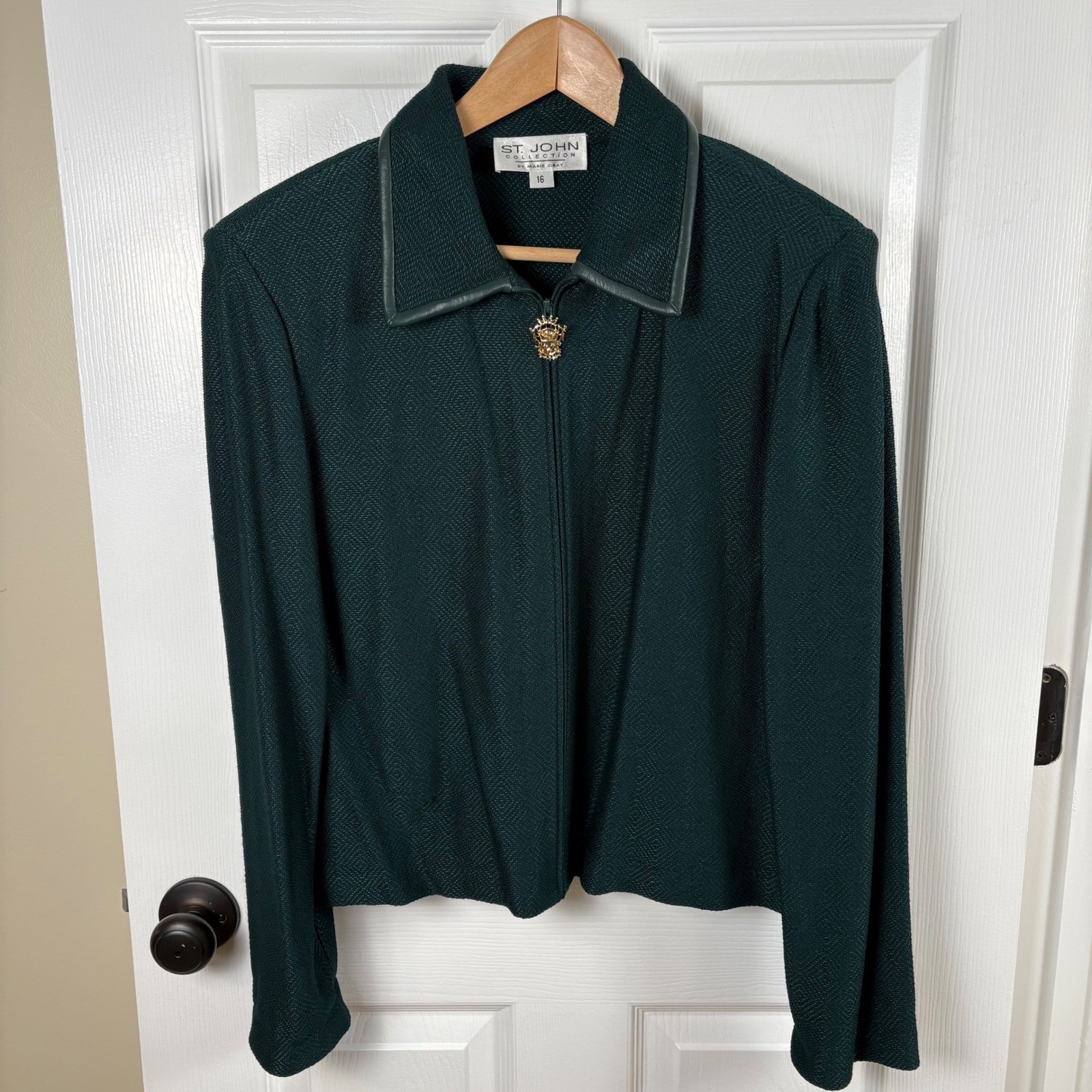 Vtg St. John Collection Skirt Suit 16 Green 3pc Knit Designer Quiet Luxury