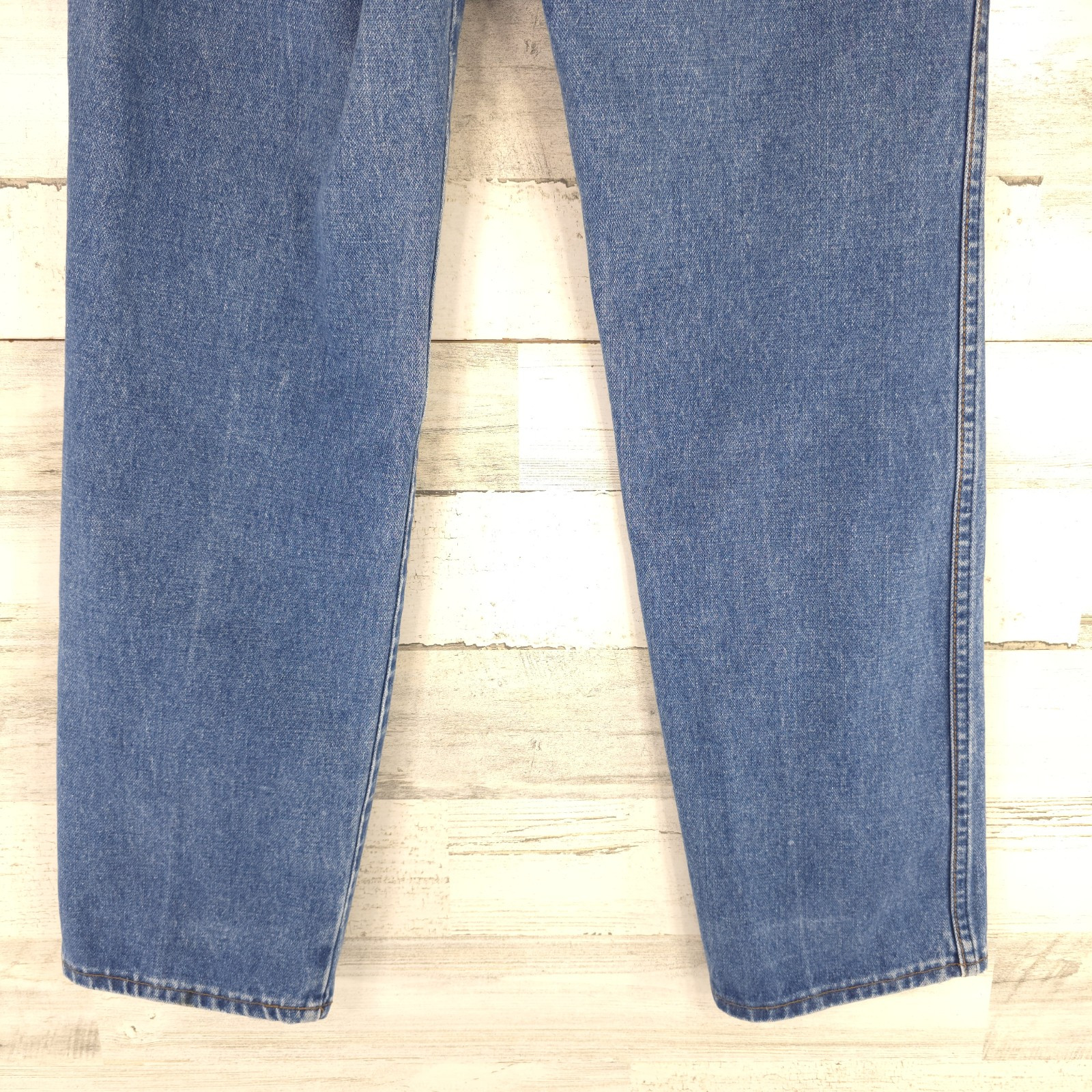 VINTAGE WRANGLER WOMEN’S JEANS SIZE 10 AVERAGE MEASUREMENTS 27×32 *100% COTTON*