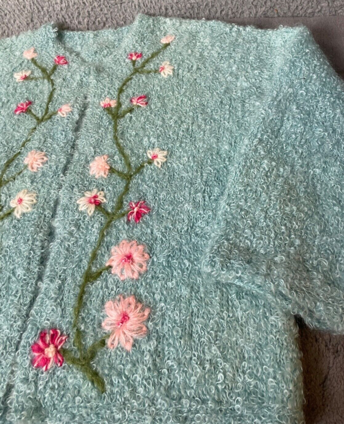 VTG Artisan Made Hand Knit Cardigan Sweater Womens S/M Aqua Pink Floral Nubby