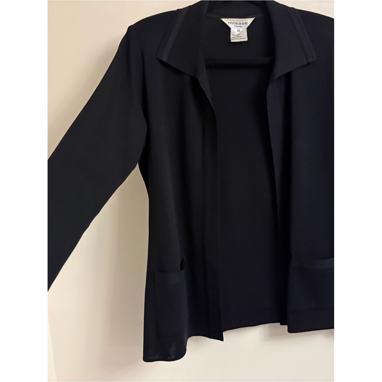 Misook Open Front Knit Cardigan Jacket Pointed Collar Patch Pockets Career