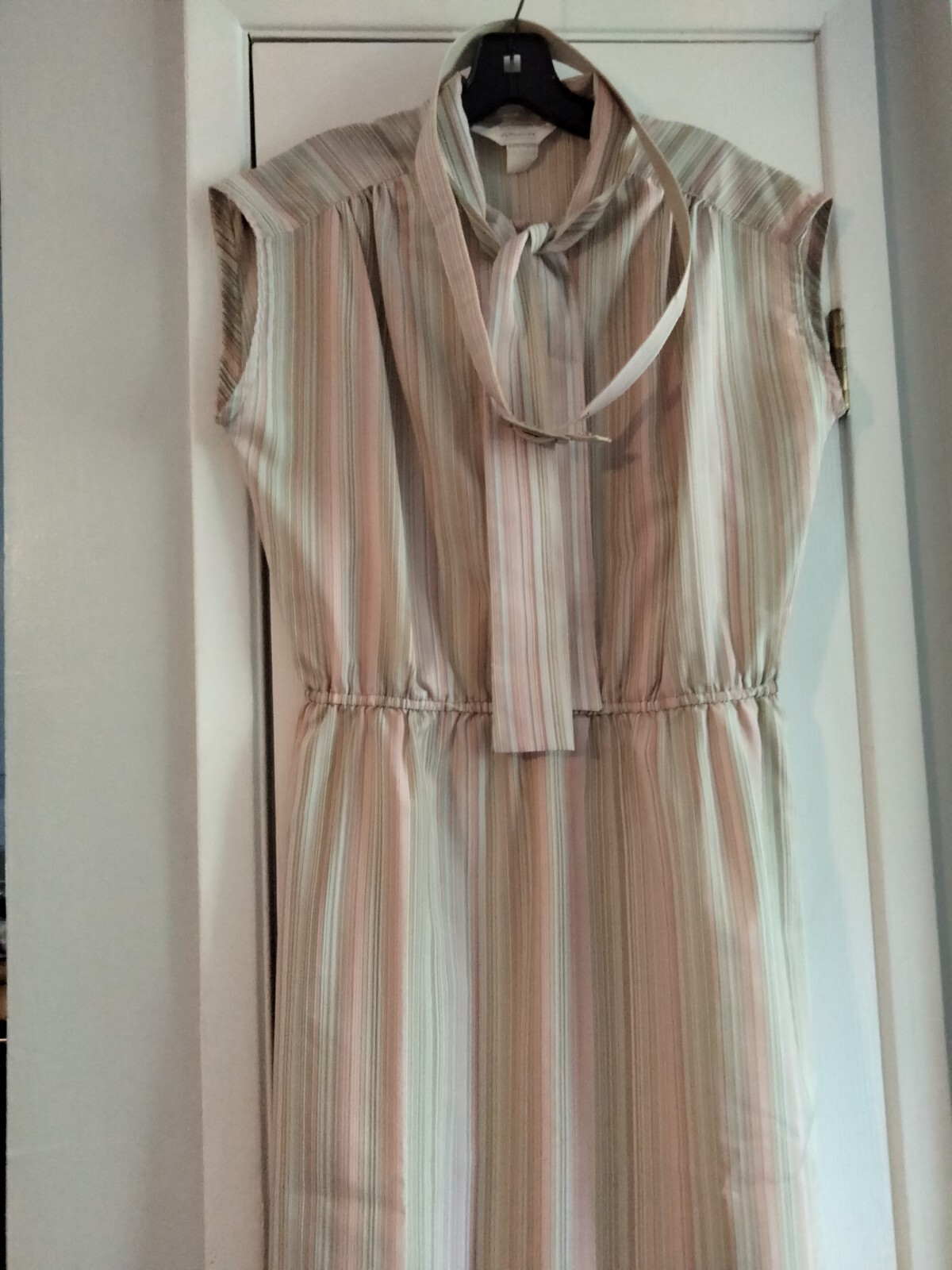 Vintage 1970s or early 80’s sleeveless belted JCPENNEY pink striped summer Dress