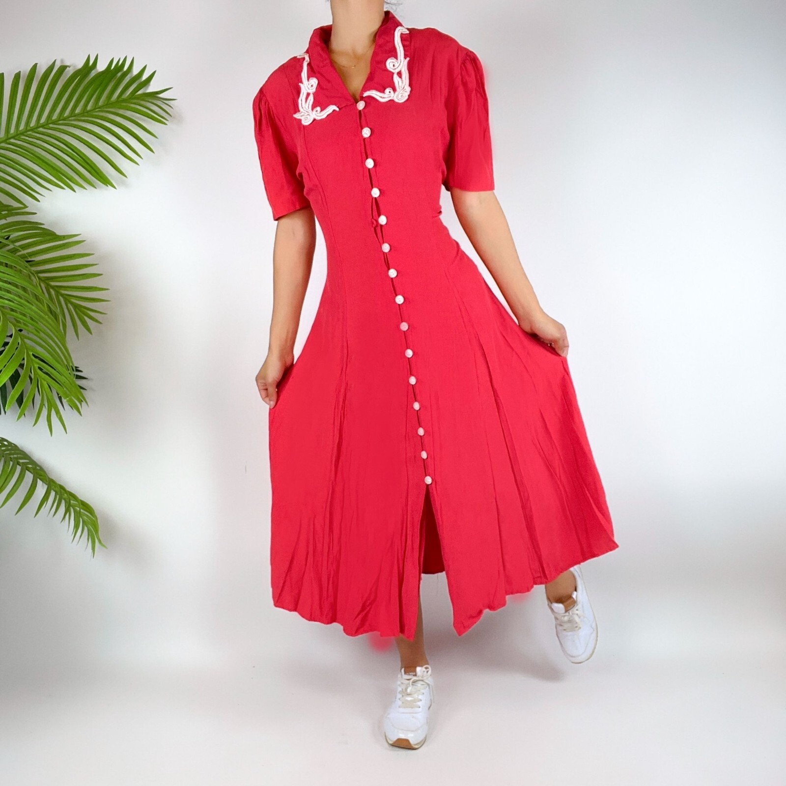 Vintage 90’s Pink Cottagecore Romantic Button Prairie Midi Dress / Size: M/L