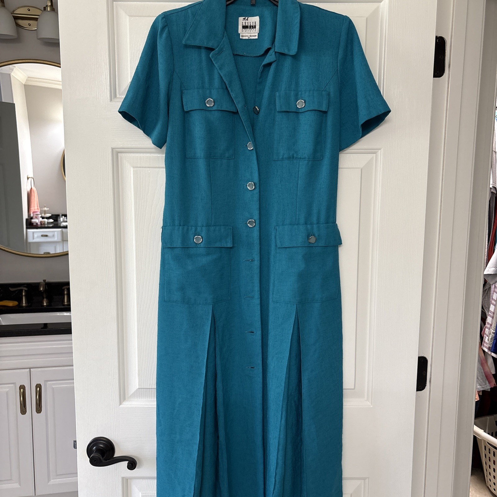Vtg. Leslie Fay Women’s Dress , Sz 6P, Pleated