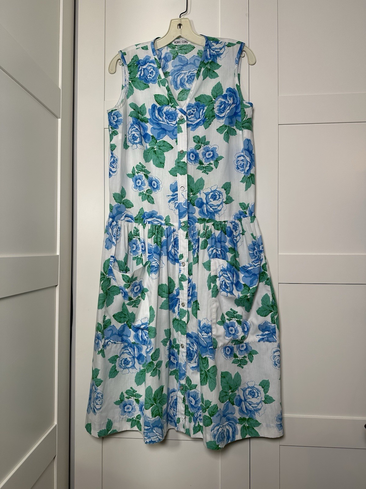 Models Coats Vintage Midi House Dress Size M Multi Color Floral Sleeveless Dress