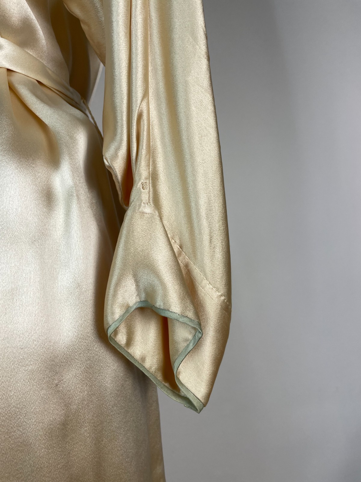 Vintage 40s 50s Satin Silk Two PC Loungewear Belted Blouse Pant Set Monogram S/M