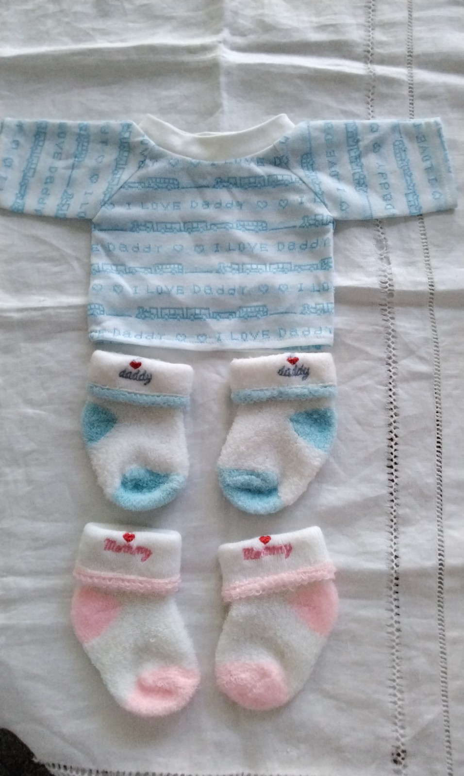 1970’s Baby Booties Pink „Love Mommy” & Blue „Love Daddy” & I Love Daddy Shirt
