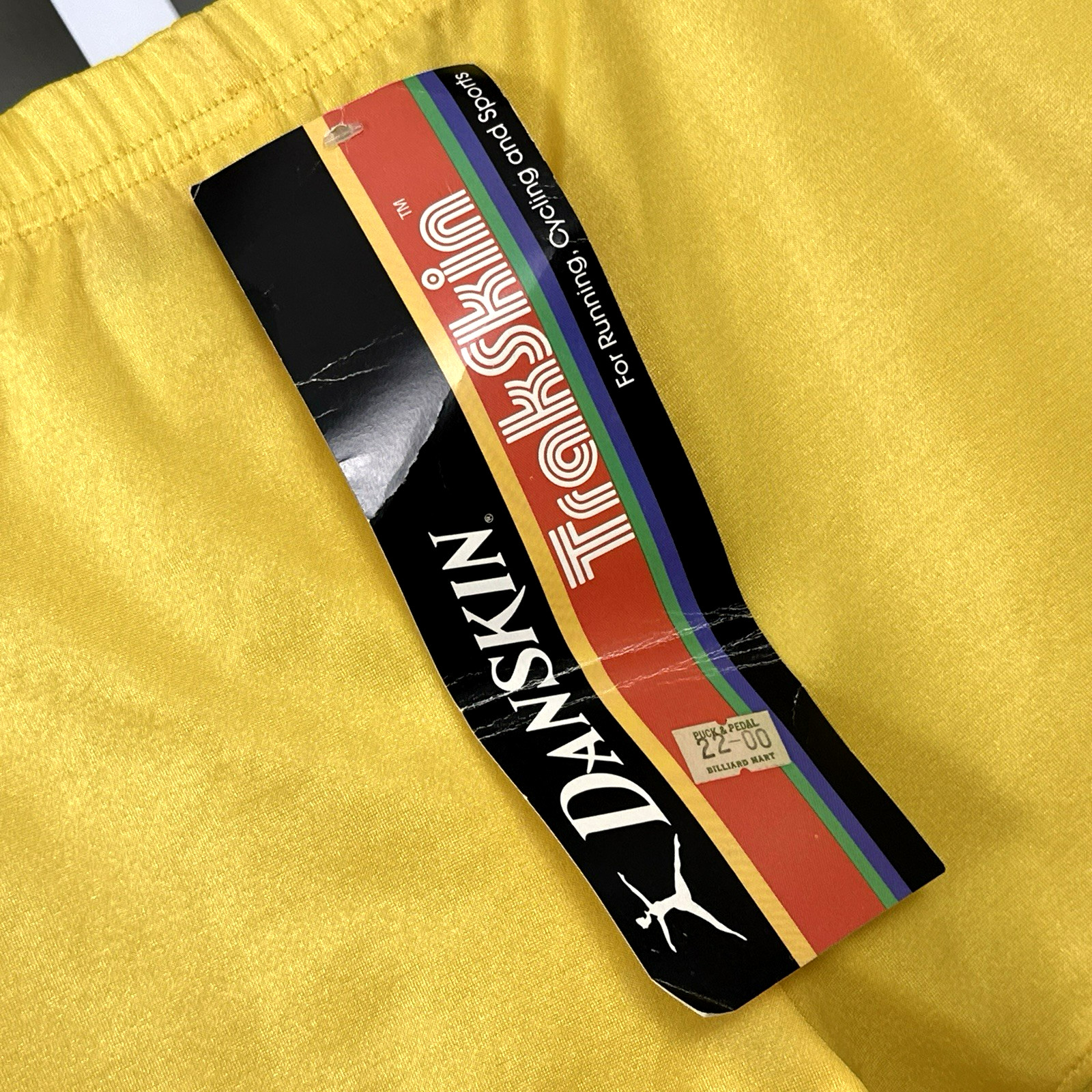 Vintage NOS Danskin Trakskin Shorts Medium Yellow Second Skin Nylon Spandex USA