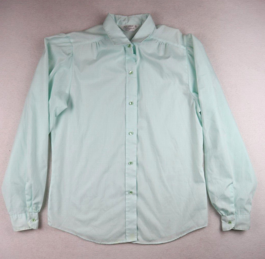 VINTAGE WOMEN’S MINT GREEN LONG SLEEVE BUTTON-UP BLOUSE – CLASSIC ELEGANCE – 10