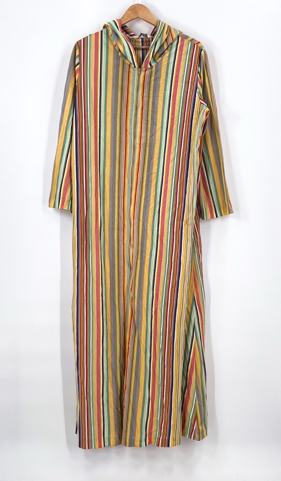 60s 70s Vintage Lisanne Distinctive Loungewear Multicolor Stripe Zip Med
