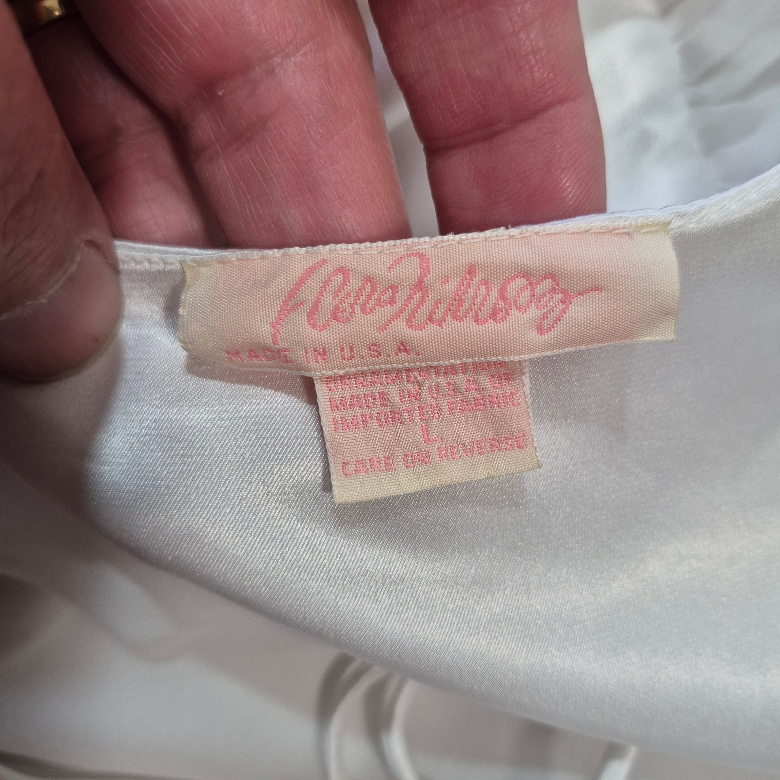 VTG Flora Nikrooz White Silk Chiffon Robe Embroidered Lace Peignoir Bridal L USA