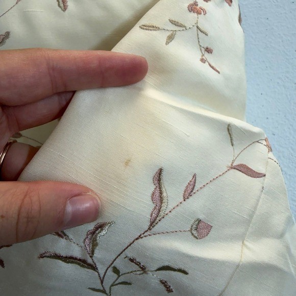 Vintage Adrianna cream 100% silk longline evening duster coat floral embroidered