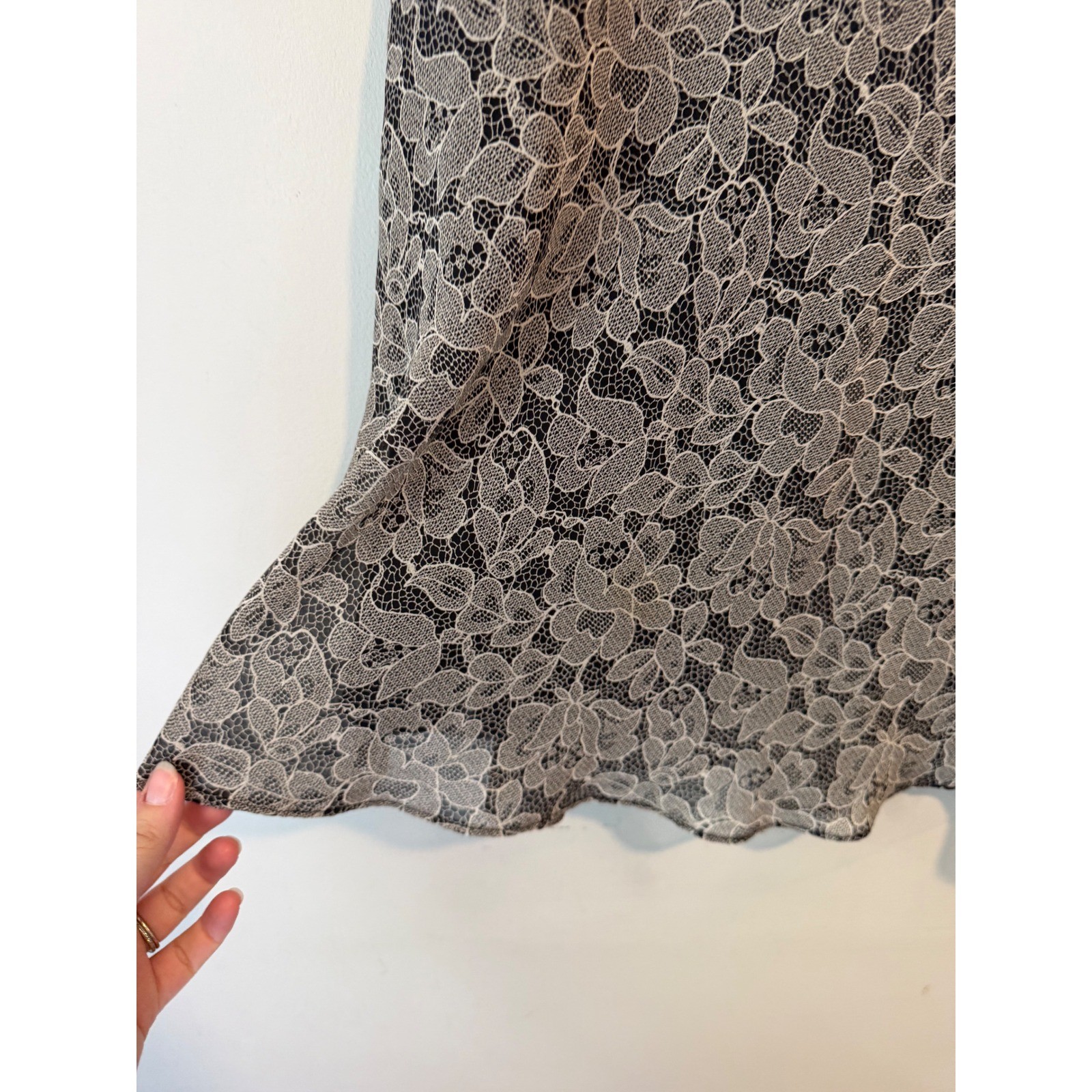 Vintage Express Black Cream Floral Lace Midi Skirt Womens Medium A-Line Lined