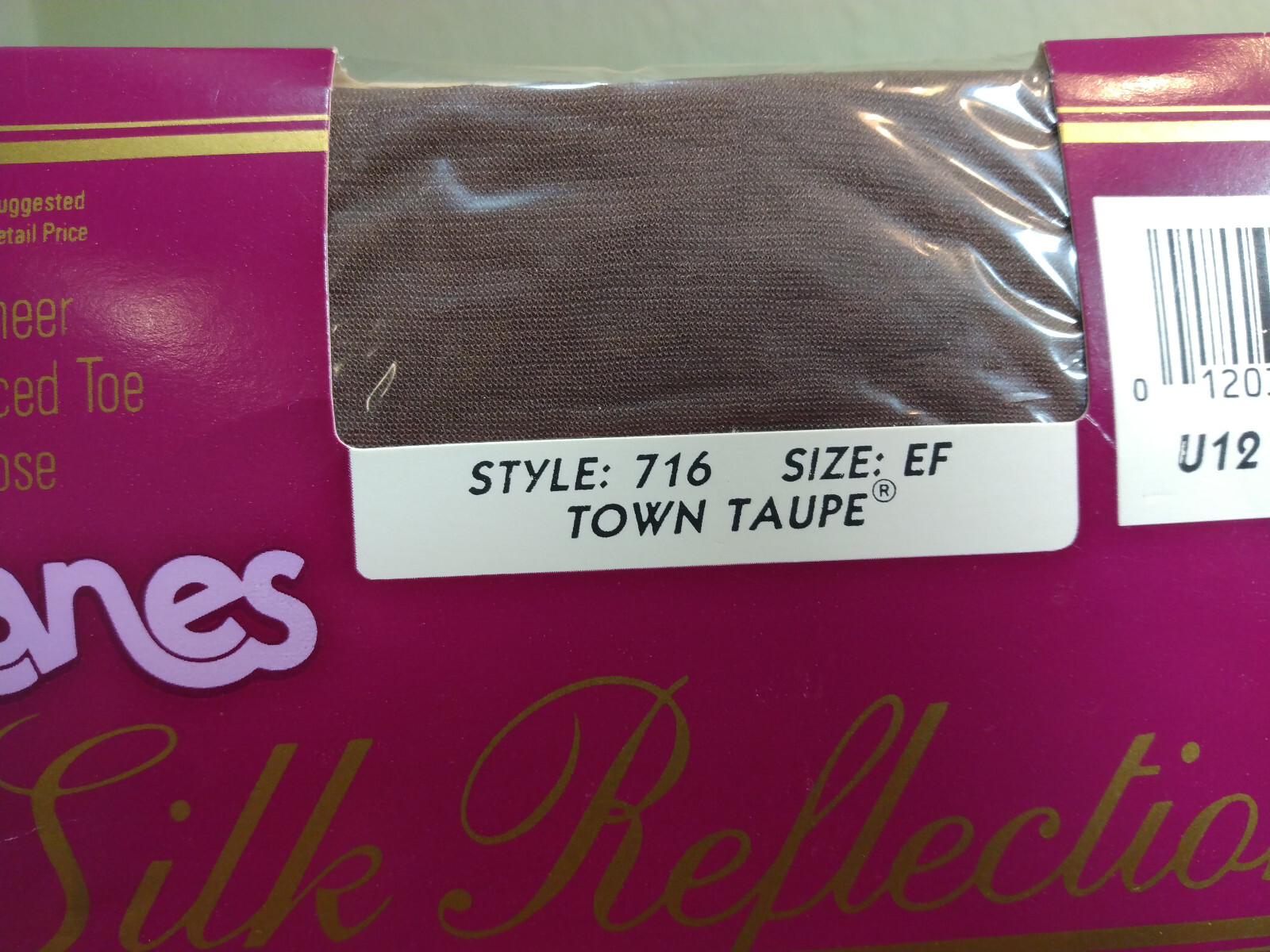 VTG Hanes Silk Reflections Pantyhose Style 716 EF Town Taupe Reinforced Toe NOS