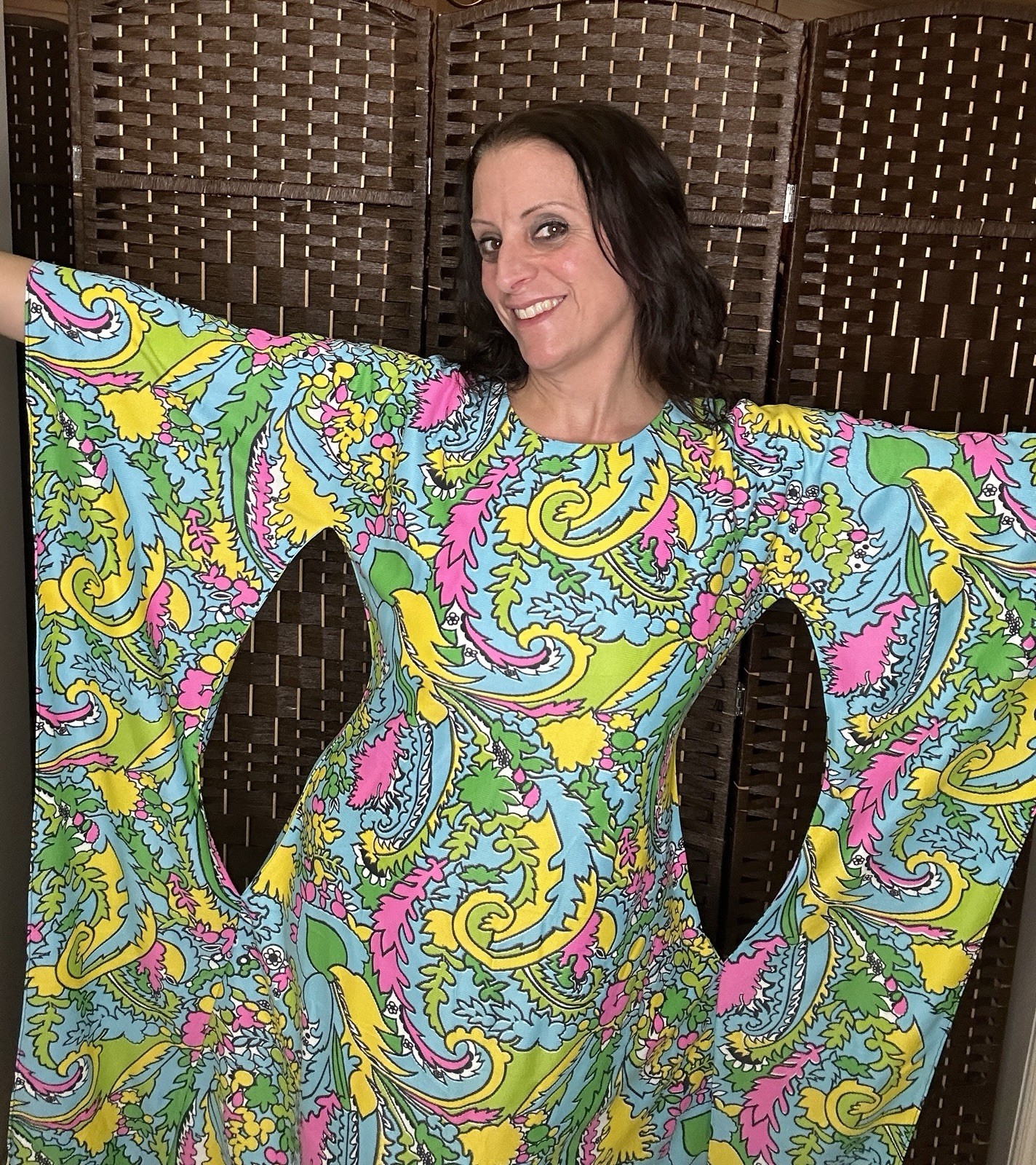 Vintage 1970s Psychedelic Circle-Sleeve Caftan | Electric Paisley Hostess Gown