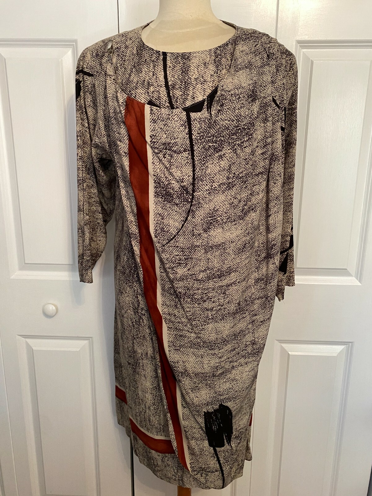 St. Barts vtg 1980s graphic gray black red long-sleeved dress Jr Sz 7-8 washable