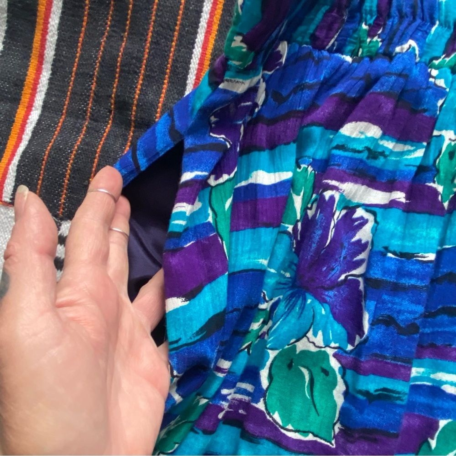 Vintage Michael Taylor Apparel Plus Size MIDI Skirt. Rayon. USA. Size 1X.