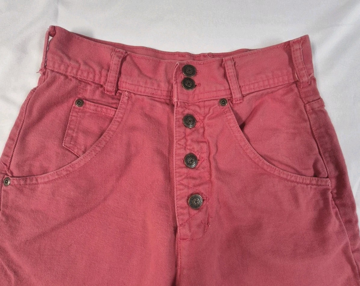 Vtg Paris Sport Club Pink Denim Womens High Waist Shorts Size 5 Button Fly Off