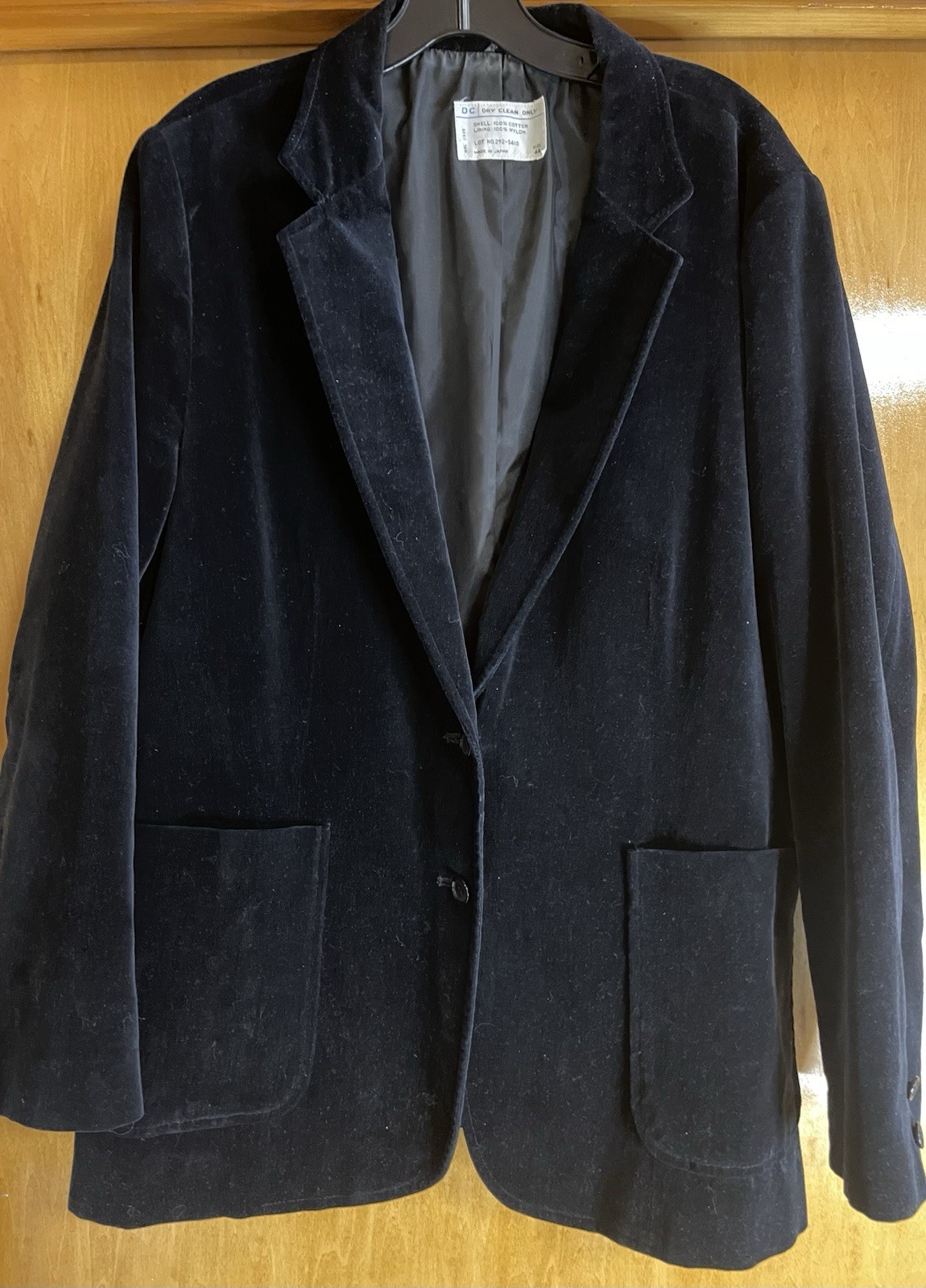 VINTAGE 70s DC Womens 44 XL-XXL Androgyny Black Velvet Blazer, Made in Japan