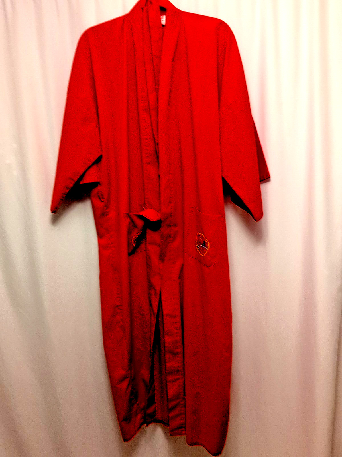 80s womens vtg red L tie robe Daffodil brand china made